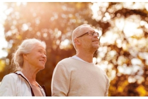 日本銀發(fā)經(jīng)濟(jì)市場火爆，老年人任性買買買！