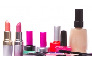 英國電商市場數據：化妝品銷量增長229%