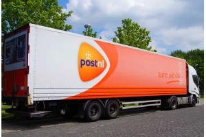 跨境電商云倉(cāng)倉(cāng)儲(chǔ)有國(guó)際專線物流運(yùn)輸嗎？